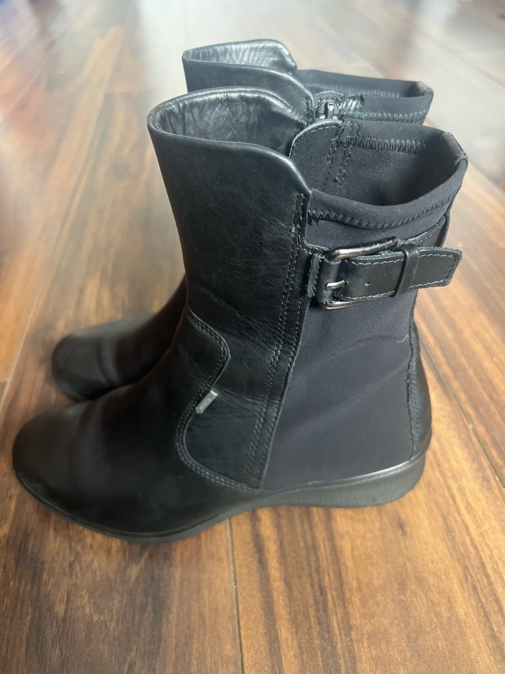ECCO Black Leather Ankle Boots – Size 36 - Picture 5 of 12